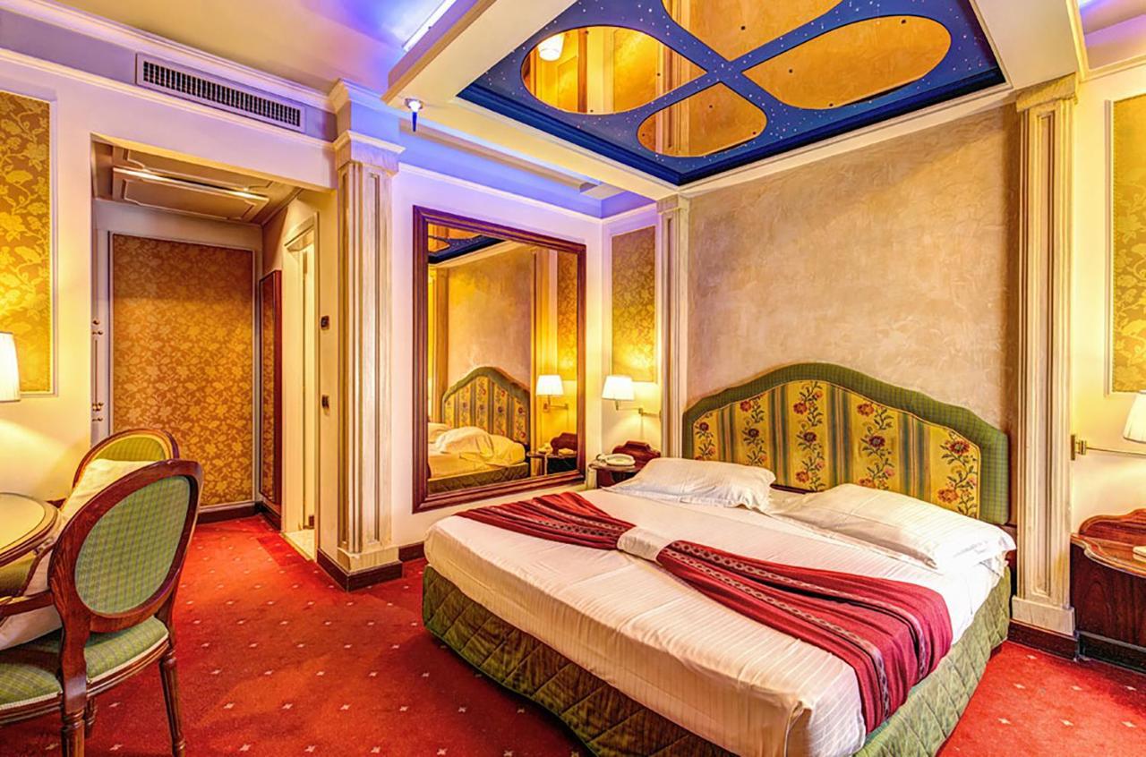 Hotel Dreamhotel