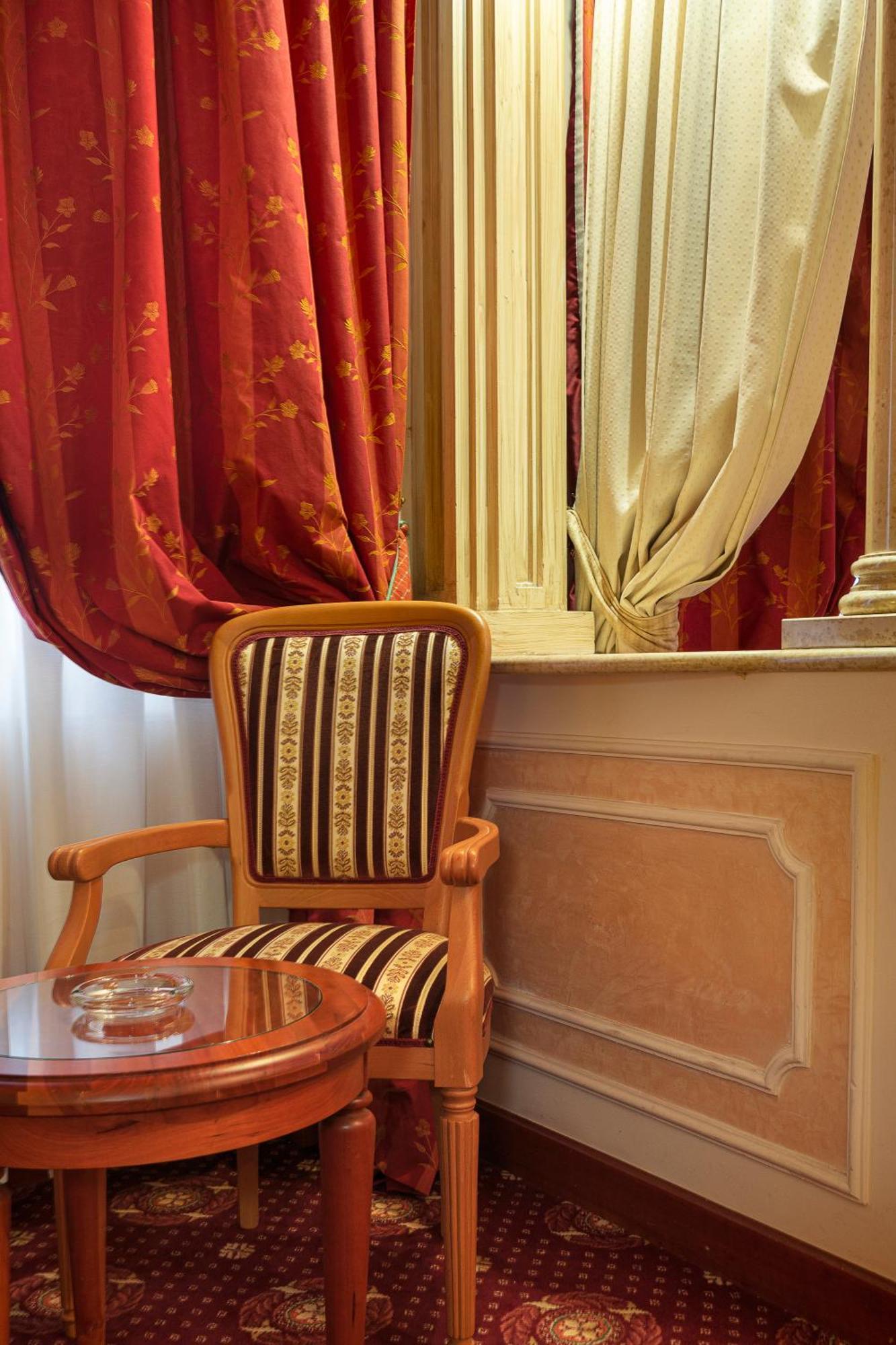 Dreamhotel Hotel