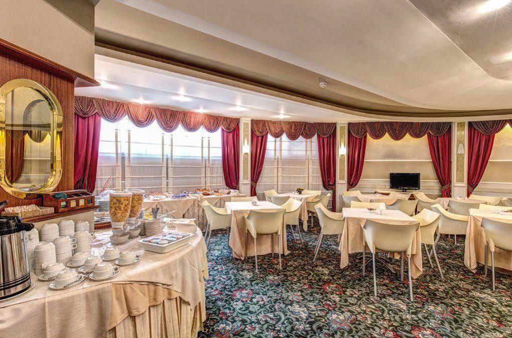 Dreamhotel Hotel 4*